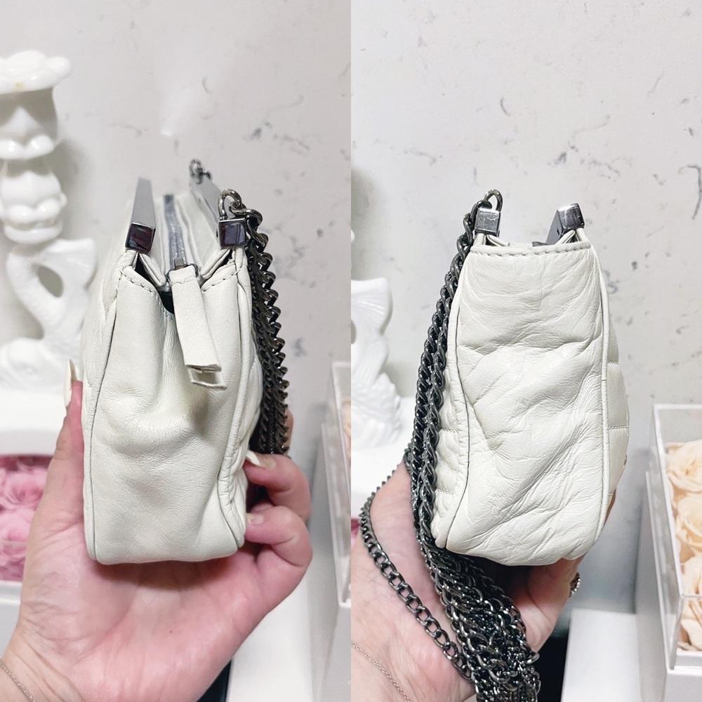 Authentic CHANEL 🦄🦄 Limited Edition RARE Multi Dripping Chains Bag / Clutch - Picture 11 of 16